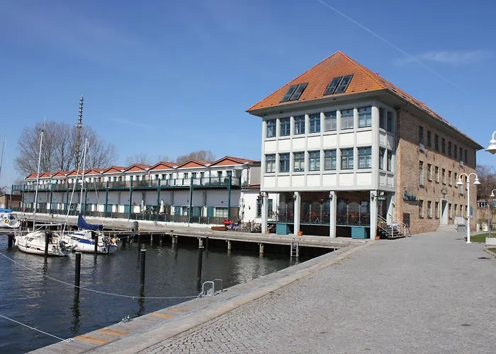 Hafenkiek 47 Mit 2 Baedern Und 2 Balkonen